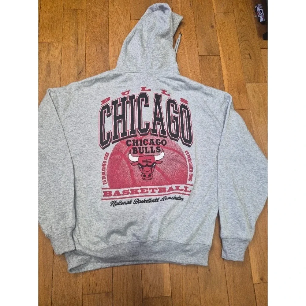 Chicago Bulls  NFL Ultra Game Shot Clock Fleece Mens S heather Grey New NWT